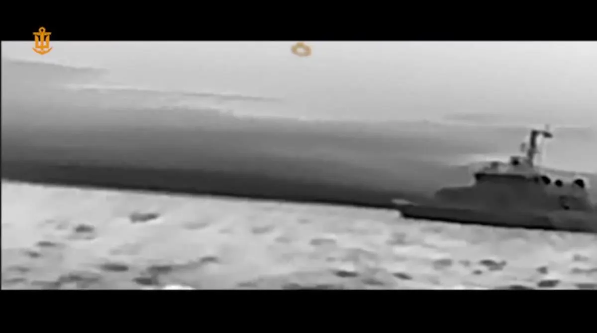 В ночь на 30 апреля ВМС Украины нанесли удар по корабельно‑катерному составу РФ в районе Керченского пролива: повреждены патрульный катер «Соболь» и противодиверсионный катер «Грачонок». По данным военных, есть безвозвратные и санитарные потери.