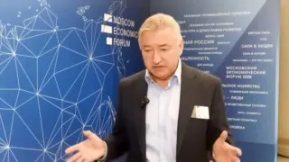 Руководитель крупного машиностроительного предприятия назвал ситуацию в российской промышленности «фундаментальным кризисом» и заявил о фактическом крахе политики импортозамещения на фоне замедления экономического роста.