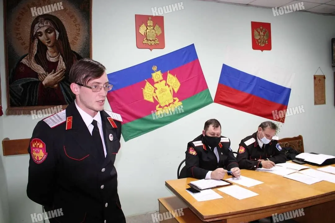 Следствие сообщает о задержании мужчины, который 24 апреля посадил в автомобиль ребёнка, задушил её в пути и попытался скрыть тело у водоёма. Тело обнаружили спустя пять дней, расследование продолжается.