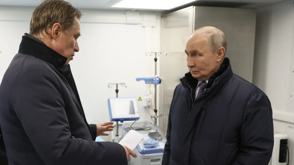 Президент поручил министру здравоохранения расширить охват репродуктивной диспансеризации; в стране фиксируются рекордно низкие показатели рождаемости, а новая демографическая стратегия делает ставку на укрепление семейных ценностей.
