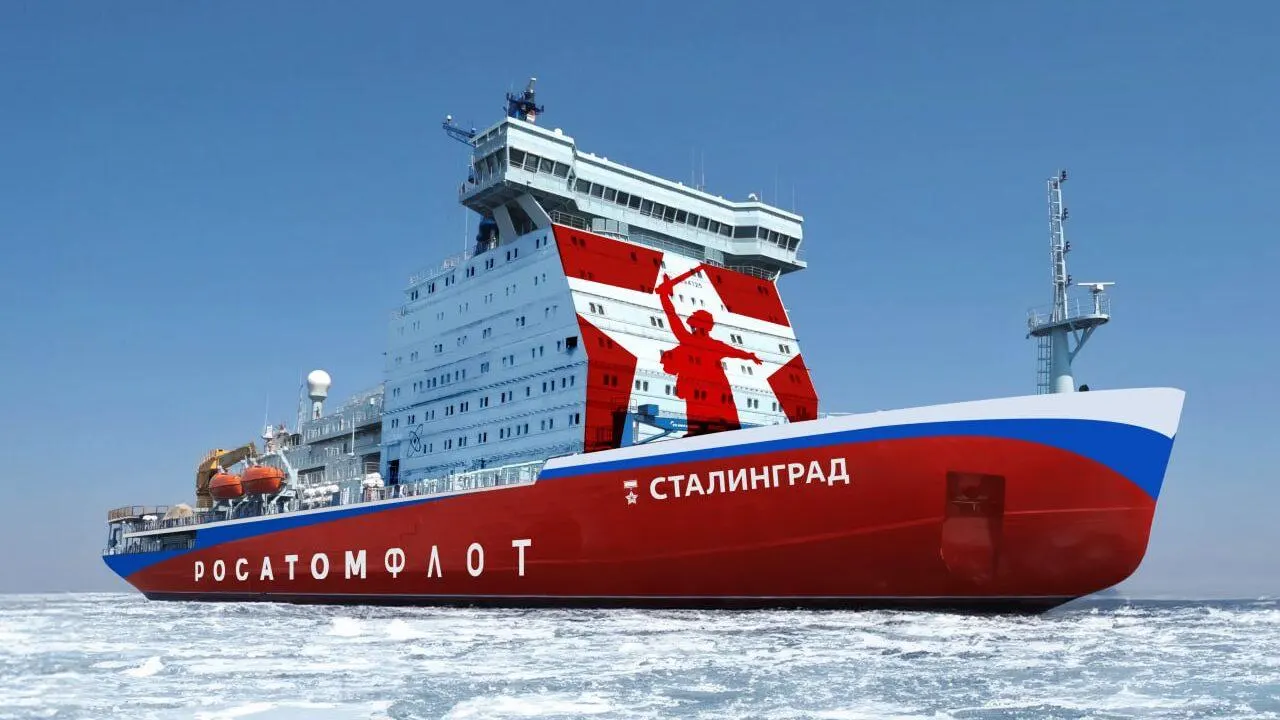 Для финансирования ледоколов «Ленинград» и «Сталинград» обсуждают введение портового сбора или дополнительной платы до $2,75 с каждой тонны на Северном морском пути — возможный доход за период оценивают в 138 млрд рублей.