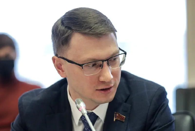 Татьяна Москалькова покидает пост омбудсмена, нового уполномоченного выберут сегодня. На голосовании три кандидатуры — среди них рассматривают фаворитом Яну Лантратову.