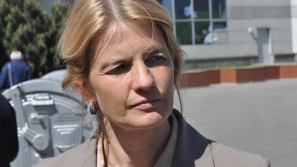 Наталья Касперская заявляет, что сотрудники Второй службы ФСБ плохо понимают интернет и технологии. Её попытки повлиять на политику блокировок и ограничения VPN встречают скепсис в IT‑сообществе.