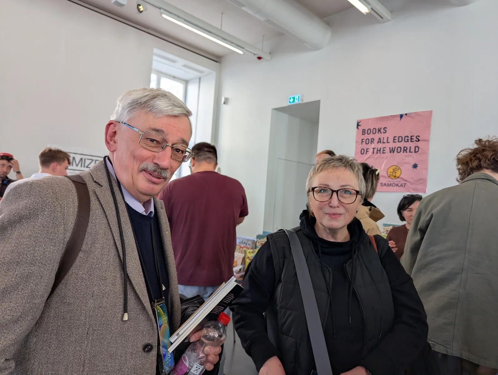 В новый список Министерства юстиции попали поэтесса и журналистка Елена Фанайлова, украинский журналист Денис Казанский, социолог Сергей Ерофеев, журналист Георгий Биргер и три организации — ведомство называет причины, связанные с распространением «недостоверной информации» и зарубежным влиянием.