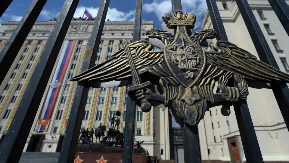Минобороны может получить право управлять активами национализированных компаний в строительной отрасли — от техники и площадок до доли в компаниях — чтобы оперативнее обеспечивать выполнение гособоронзаказа в сфере капитального строительства.