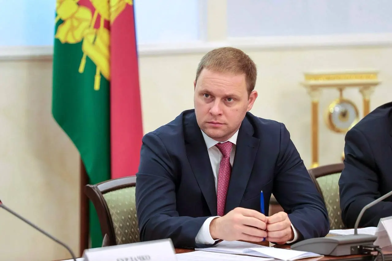 Швец, более десяти лет проработавший в системе власти и пять лет руководивший Анапой, стал главой госкорпорации, курирующей развитие туризма в стране.