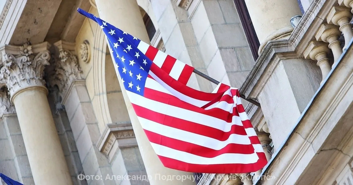 Президент США заявил о прекращении морской блокады и сообщил о предстоящем подписании соглашения с Ираном 19 июня; после этого планируется разминирование Ормузского пролива.