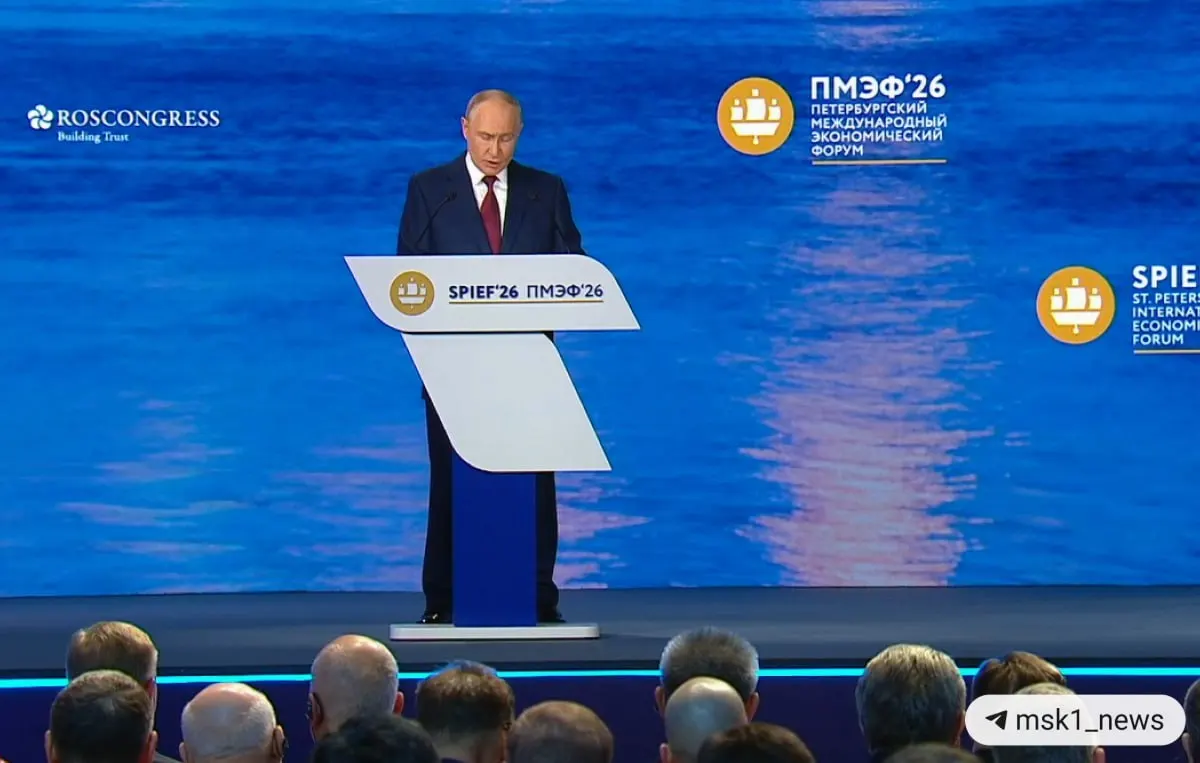 Президент заявил, что искусственный интеллект, автономные системы и платформенные решения — ключевые технологии будущего, а Россия сохраняет лидирующие позиции в атомной энергетике.