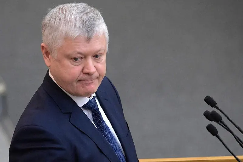 Председатель комитета Госдумы по безопасности заявил, что из страны вывели свыше 360 зарубежных структур, около 60 — по материалам комиссии, а также принято 46 законов по «защите суверенитета».