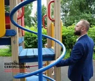 Руководитель регионального исполкома партии проверил готовность детского сада №107 «Лукоморье» к учебному году — при этом весь ремонт оплатили из бюджетных средств, а не за счёт партии.