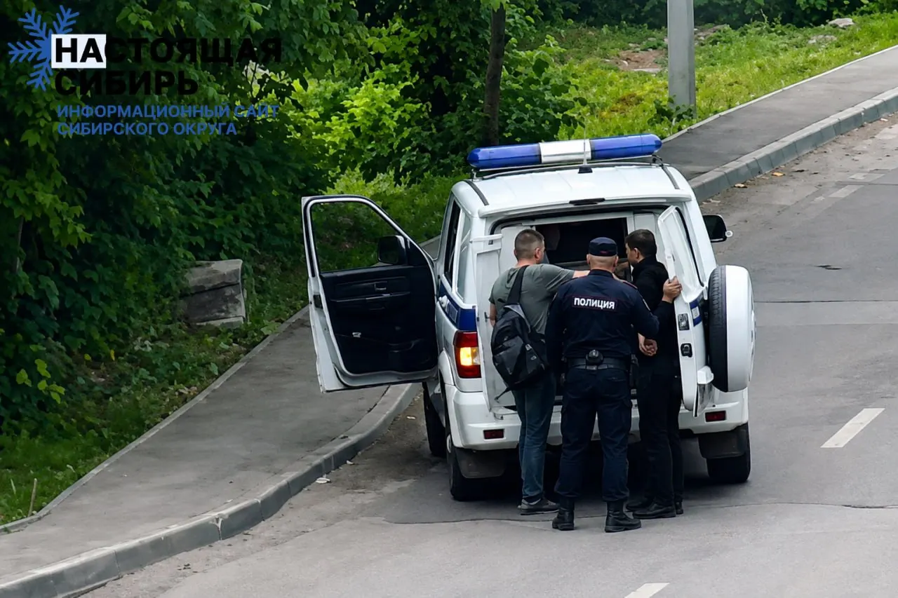 За шесть месяцев 2026 года число контрактников снизилось, при этом госструктуры и компании резко увеличили спрос на сотрудников по воинскому учёту на фоне потерь на фронте и подготовки регионов к особому режиму.