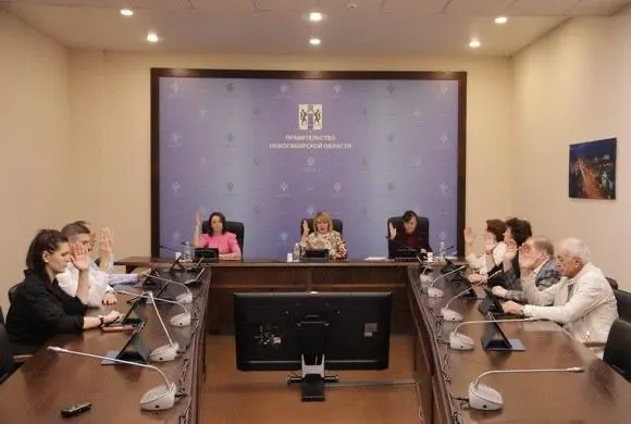 Обзор подготовки регионов к выборам в Госдуму: давление на дистанционное голосование, агитационные акции и неоднозначные эпизоды вокруг кандидатов.