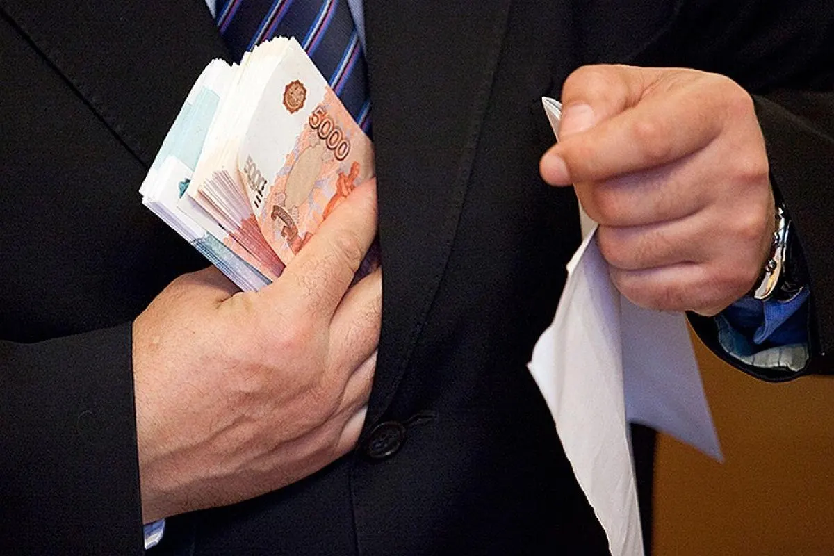 Обсуждают прекращение госфинансирования сценариев о взятках в МВД, ФСБ и прокуратуре и о маньяках; решение пока не закреплено законом; позицию озвучивают устно.