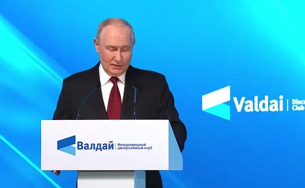 Лидер страны обсудил причины действий и призвал найти совместные пути мирного решения конфликта.