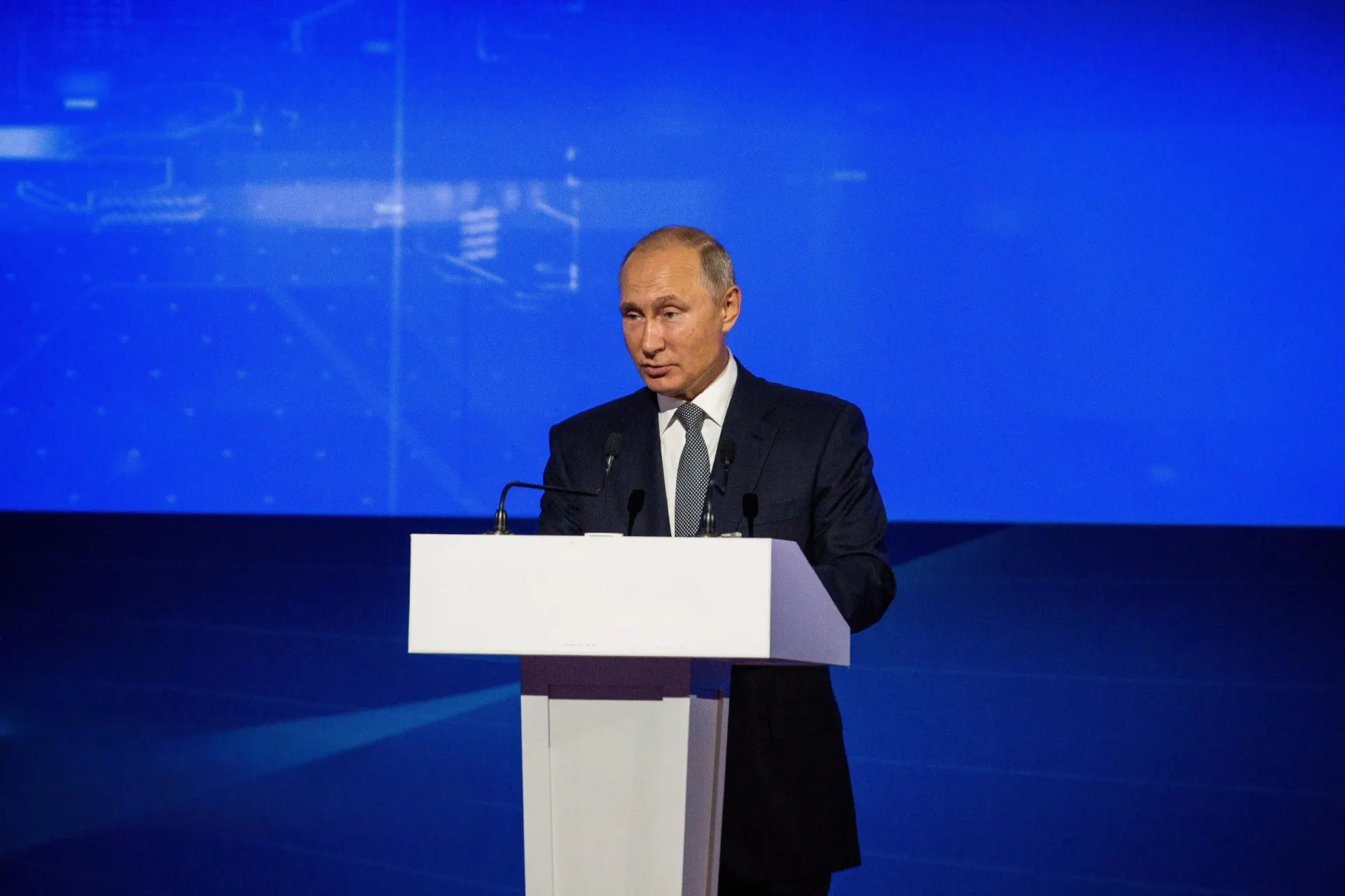 Президент выступил на форуме Валдай и уточнил позиции по переговорам на фоне ситуации вокруг специальной операции.