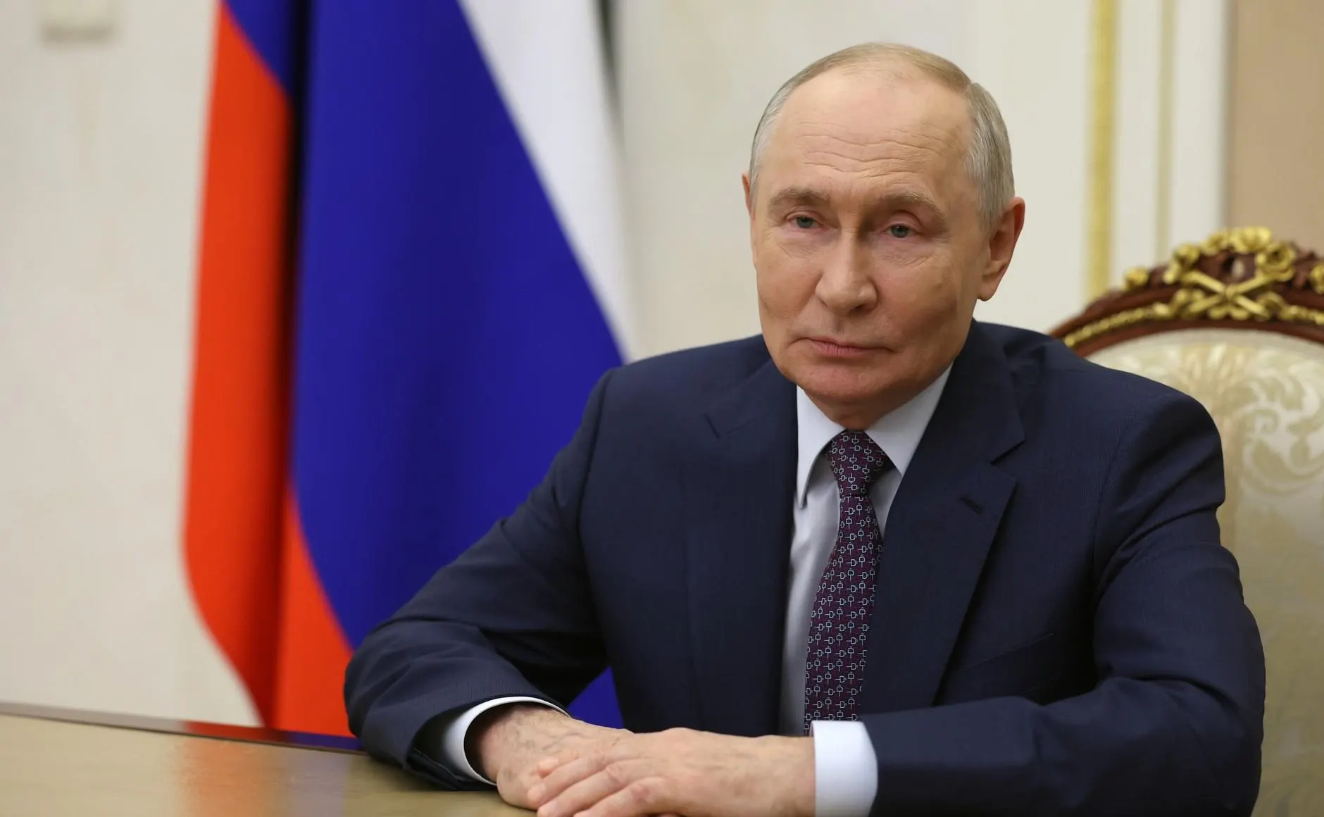 Президент поздравил педагогов с профессиональным праздником и подчеркнул важность их труда в развитии страны.